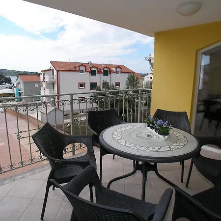 Apartment Marina